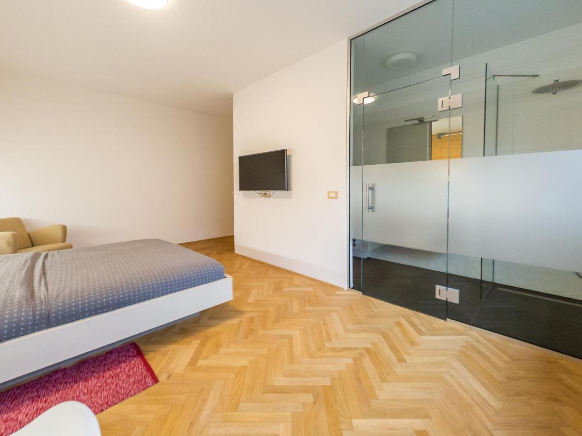 Kamr’ca Apartment Ljubljana Bagian luar foto